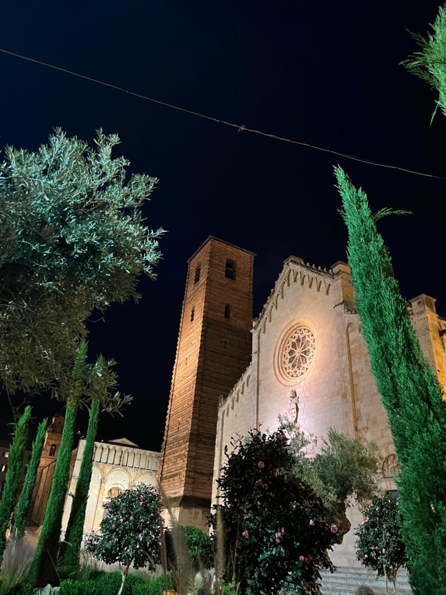 Pietrasanta Ai Teatri Panzió Kültér fotó